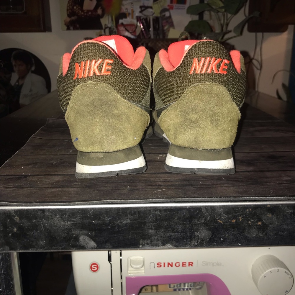 COPY - Nike sneakers womens 7.5